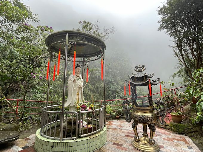 探索嘉義觀音瀑布：自然美景與便利資訊