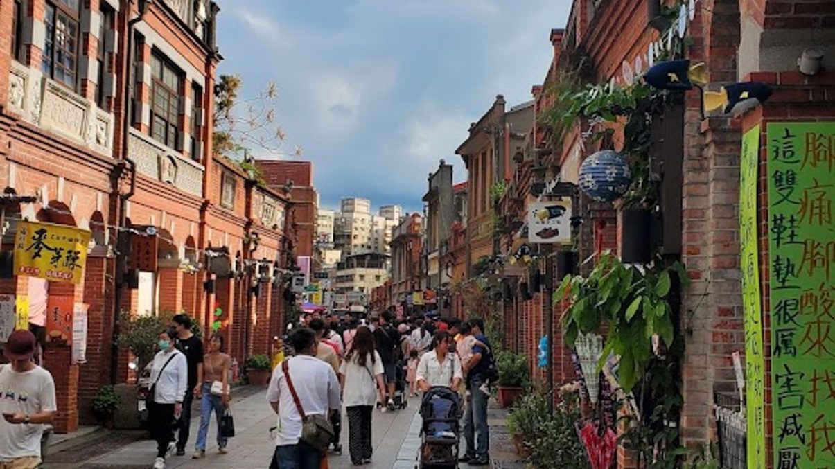 探索三峽老街：歷史建築與美食的完美結合