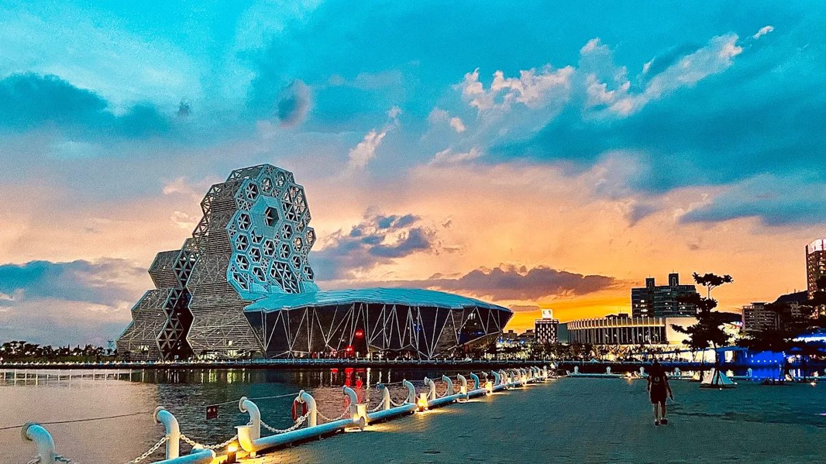 高雄必訪的景點！讓你的旅程充滿驚喜