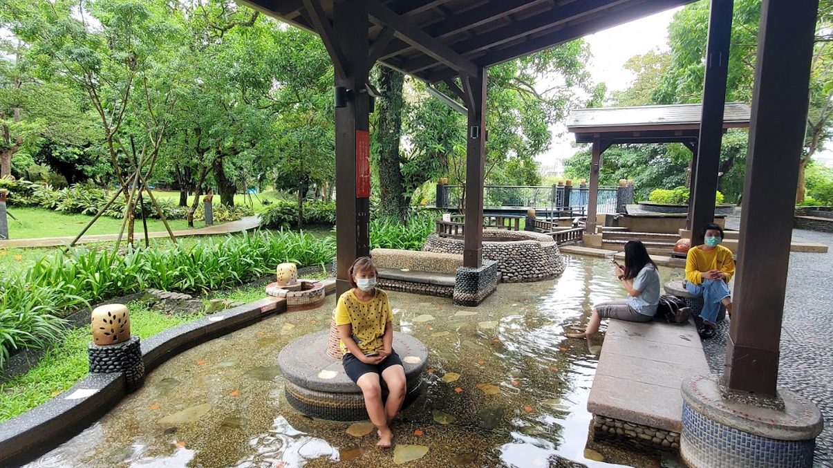 Cropped_resized_image7_1205px_16_9