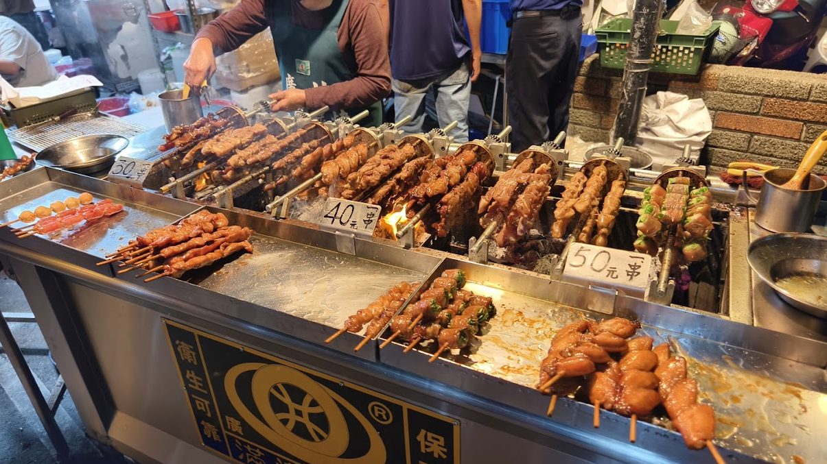花園夜市必訪：解析台南花園夜市的魅力與美食