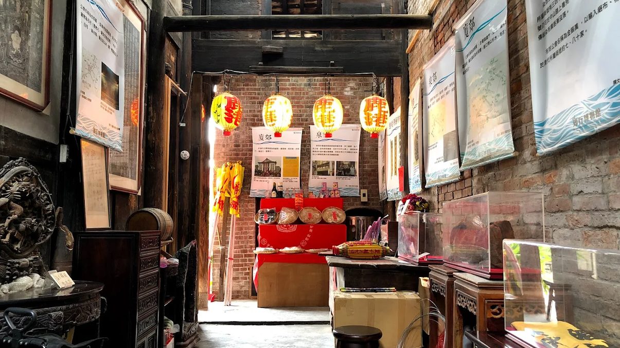 鹿港老街的美食與觀光指南：最佳景點和必吃小吃