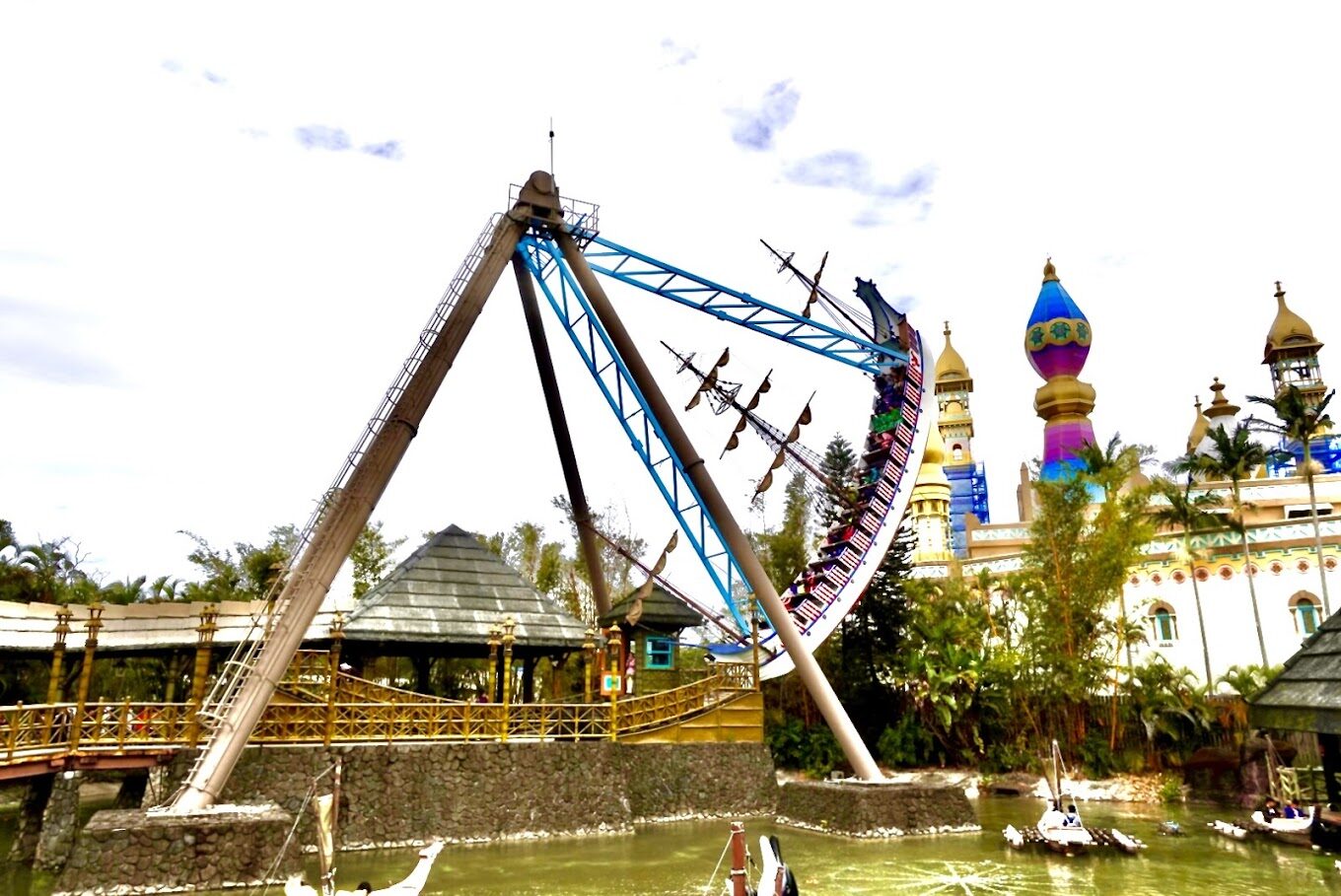 六福村一日遊攻略：避開人潮的秘密與必玩設施