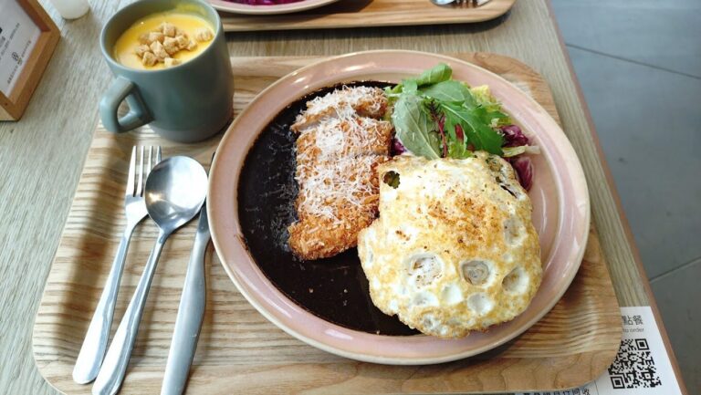 埔里日月町購物與美食攻略｜WIRED CAFÉ必點菜單推薦