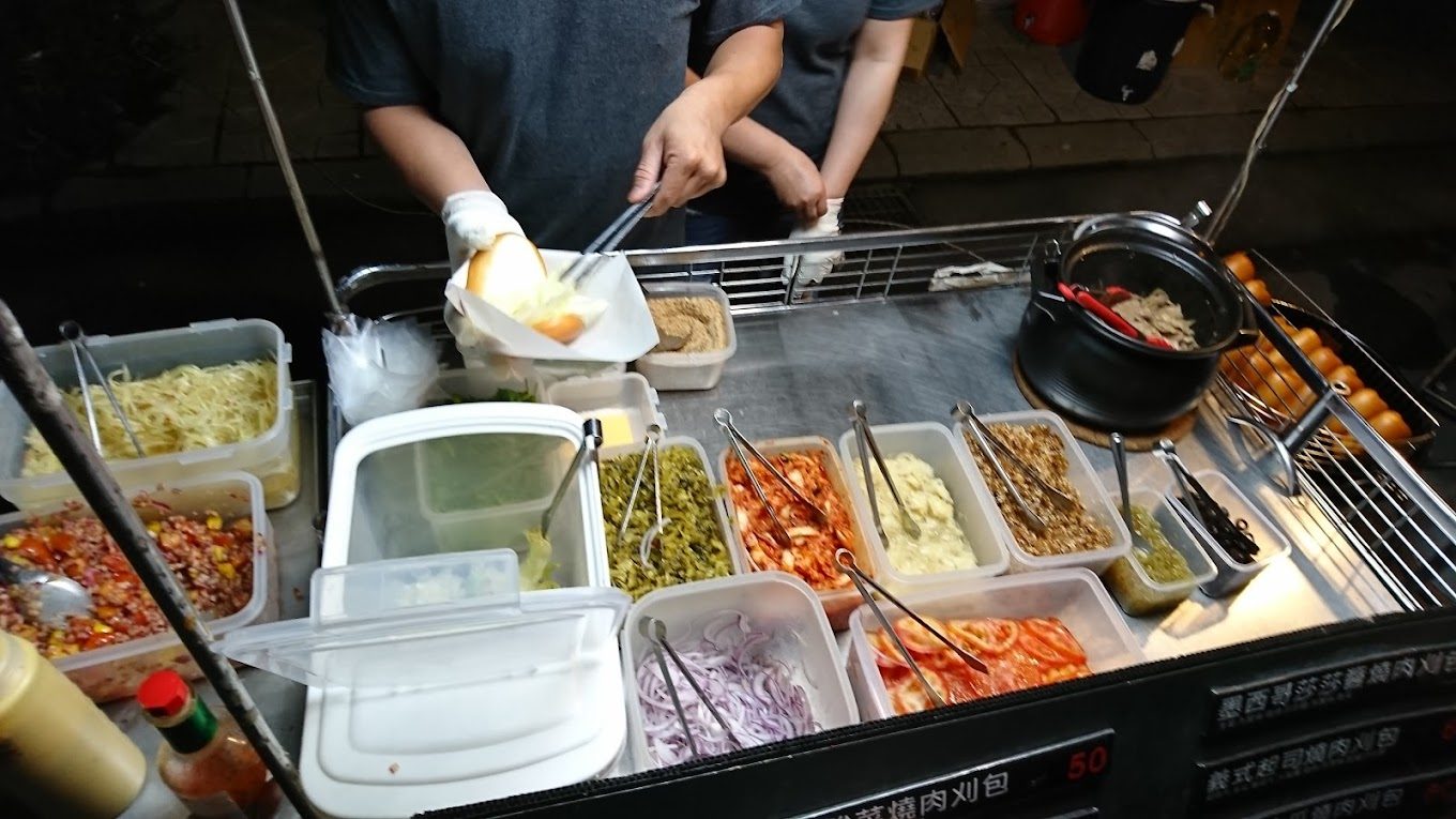 清溝夜市：台灣必訪的隱藏美食天堂