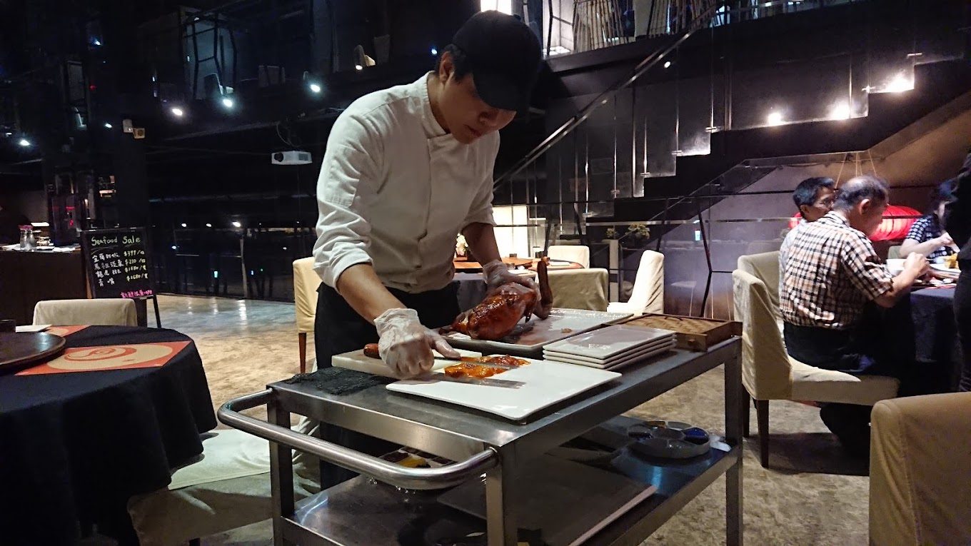 印月餐廳:品味上海風味的美食之旅