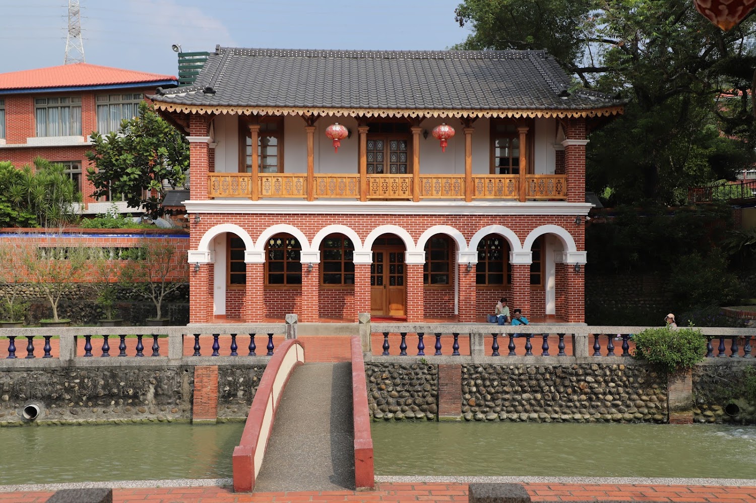 霧峰林家花園的探索與美食：絕對不容錯過的亮點