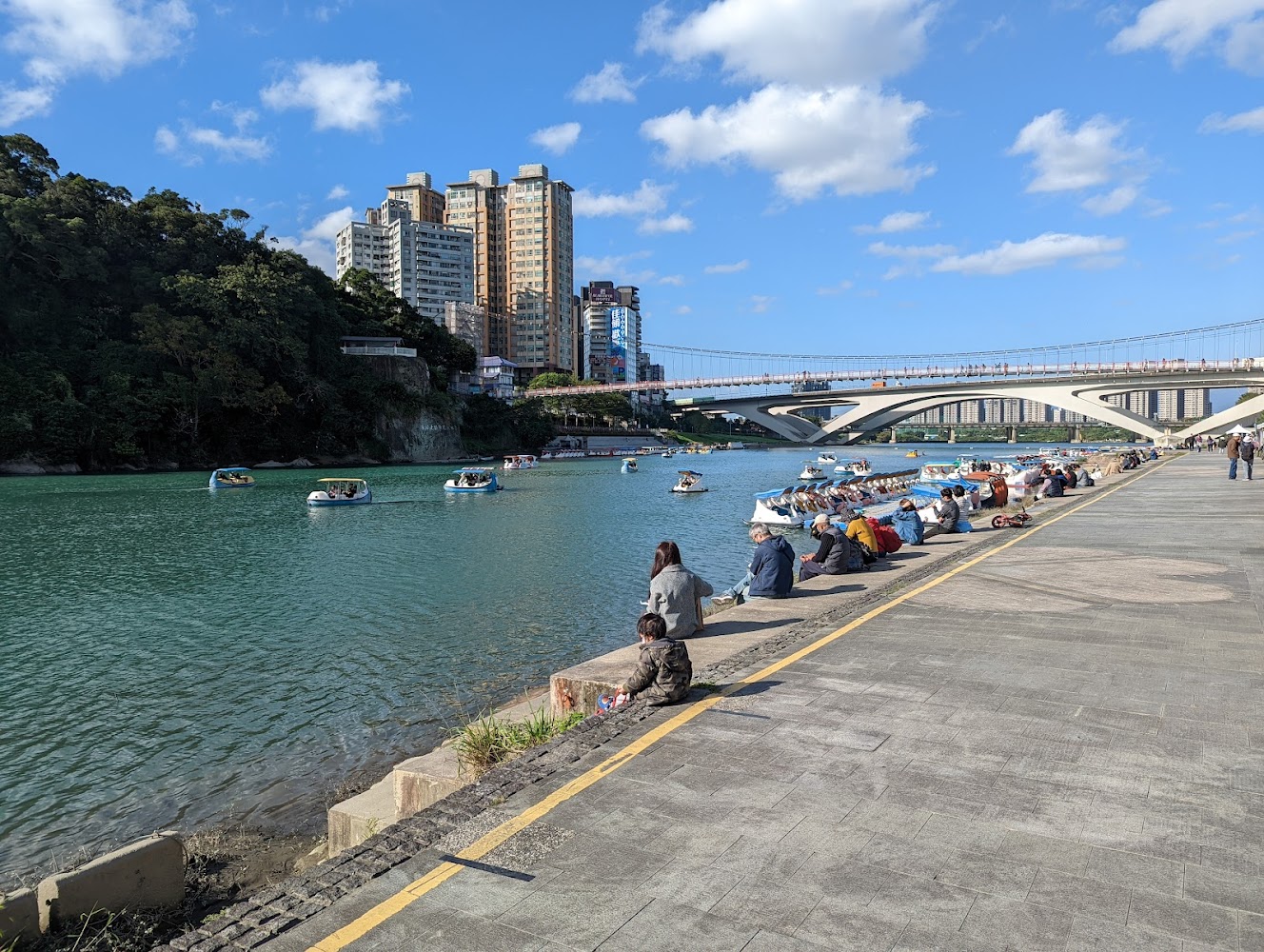 新北景點推薦：探索碧潭、深坑老街與蝴蝶公園的魅力