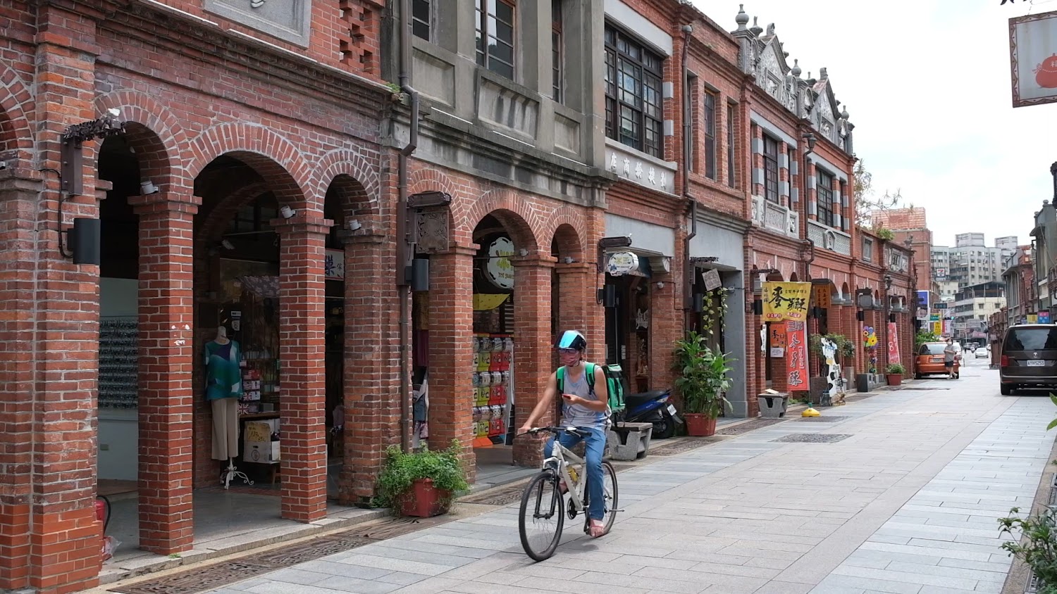 探索三峽老街：歷史建築與美食的完美結合