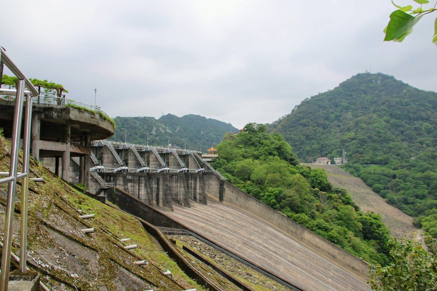 探索石門水庫的美麗風光：必訪景點與活動介紹