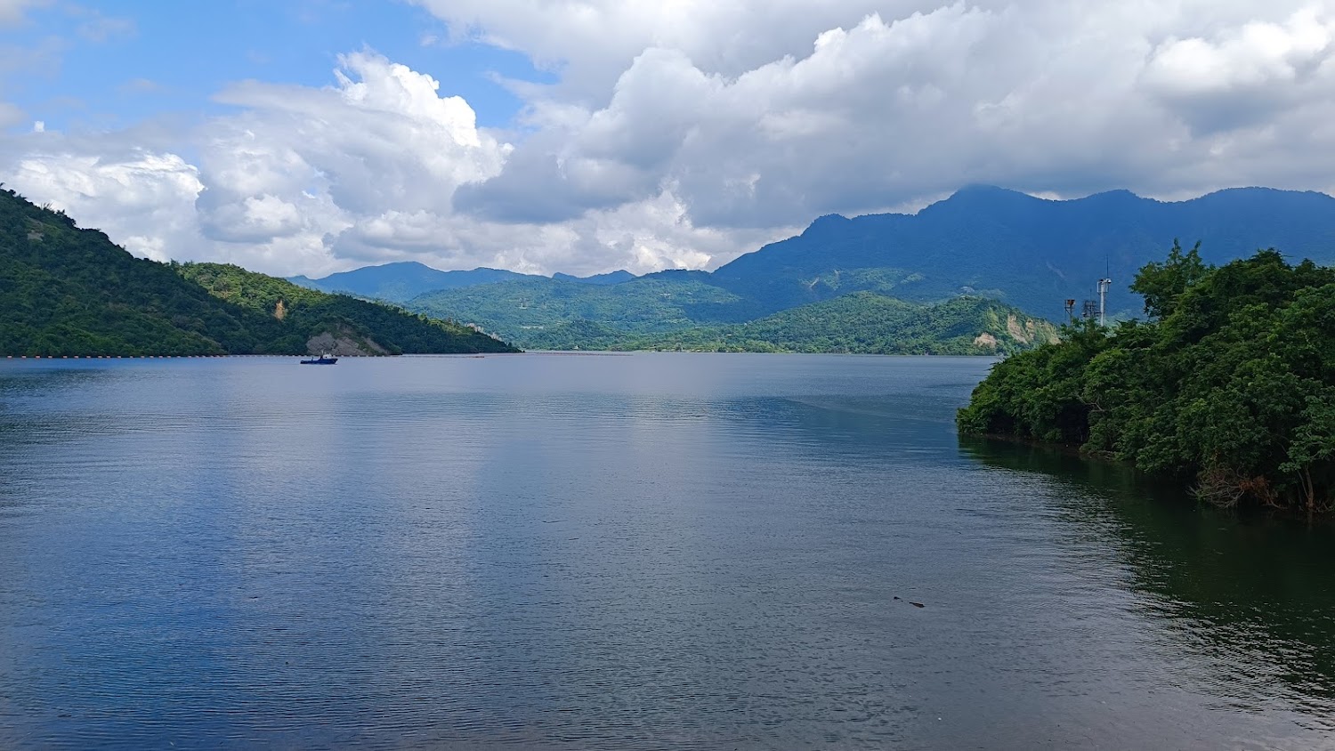 曾文水庫美食｜曾文水庫：探索台灣最大水庫的魅力與活動