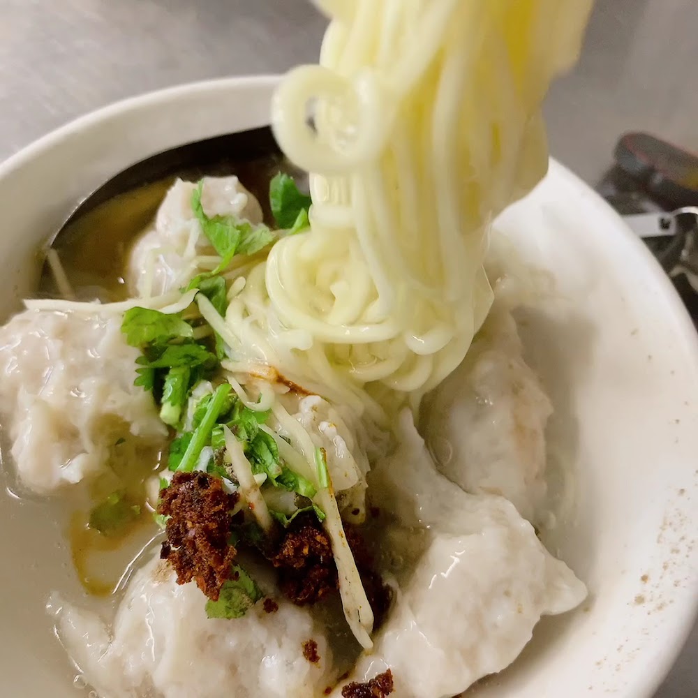 台南美食:阿鳳浮水虱目魚羹