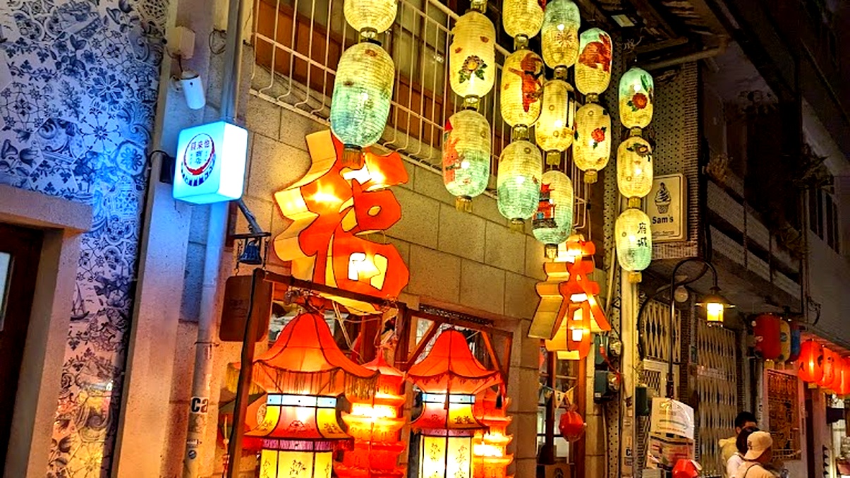 探索台南必訪景點：安平老街、神農街和奇美博物館