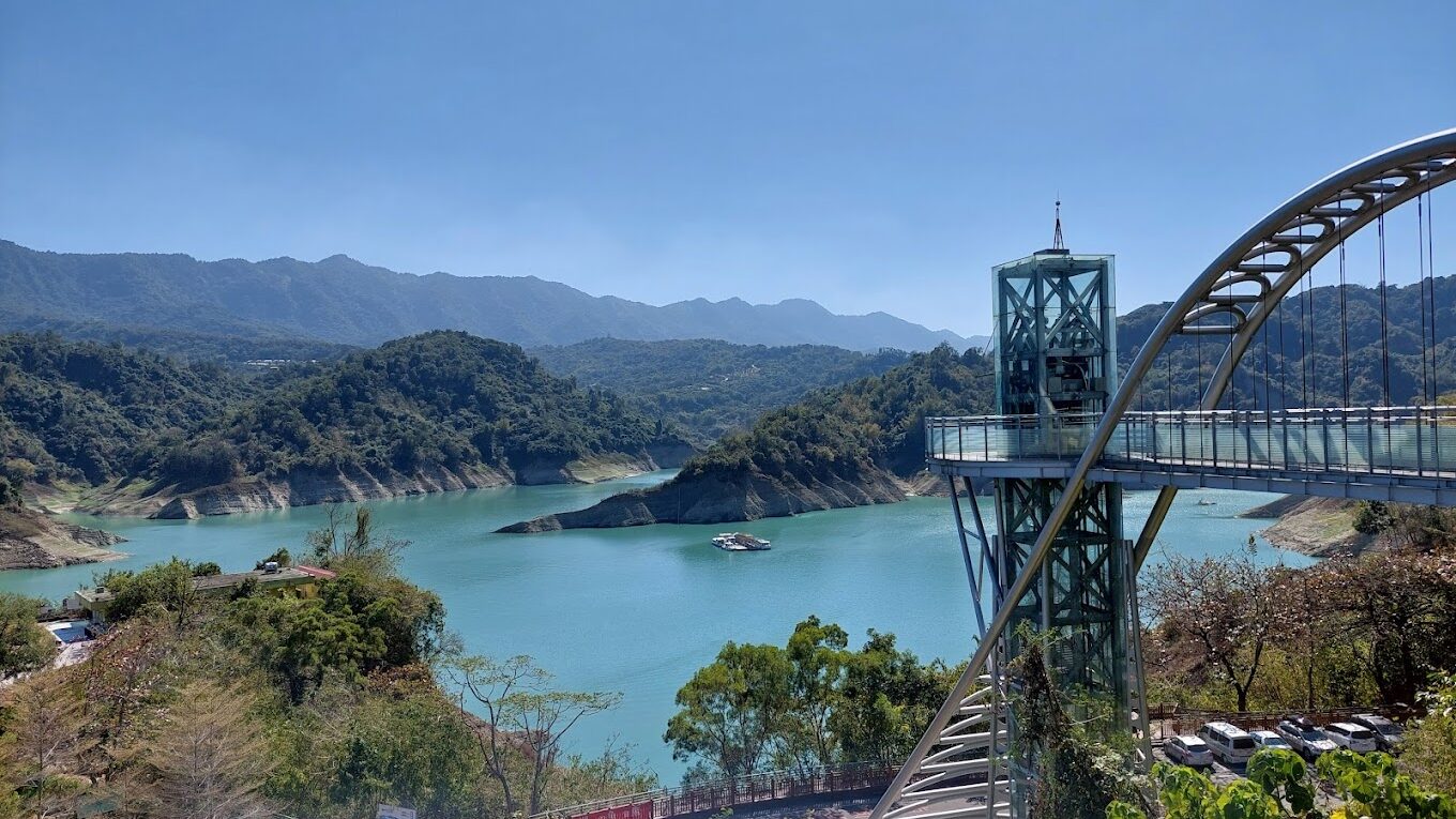 【2025】曾文水庫旅遊攻略：必吃美食與不可錯過的景點大公開