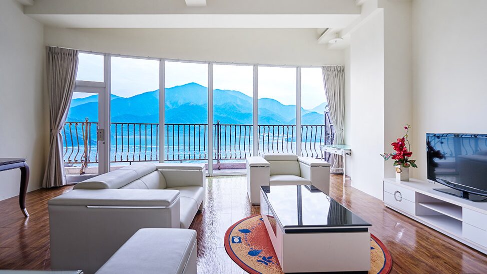 【2025】日月潭住宿指南：避開這常見錯誤，享受完美湖畔假期