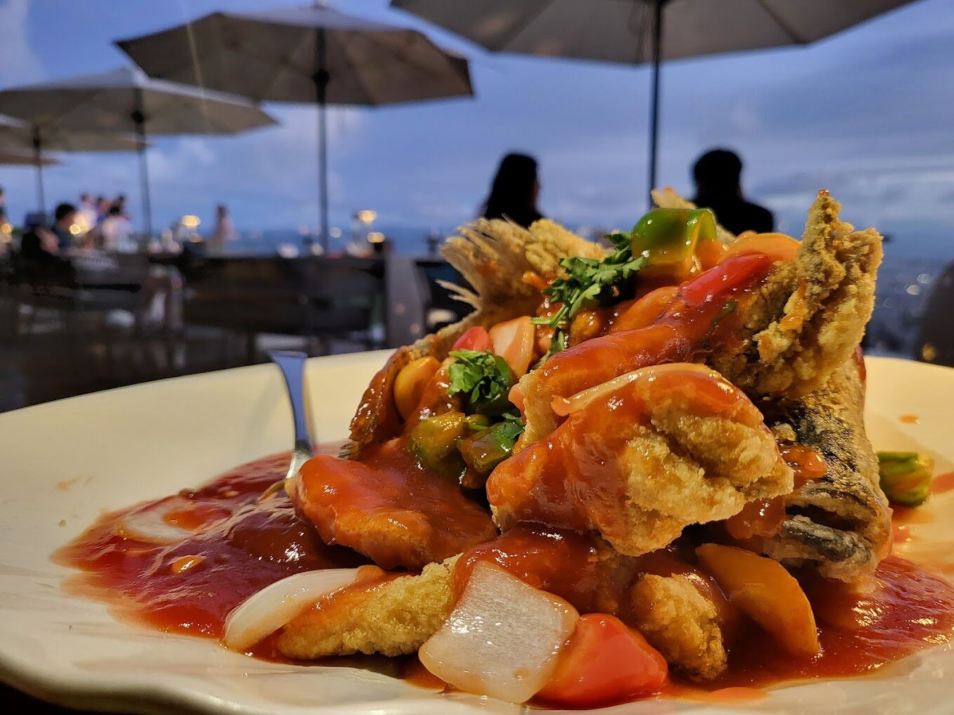 草山夜未眠：探索台北陽明山的夜晚秘境與美食推薦