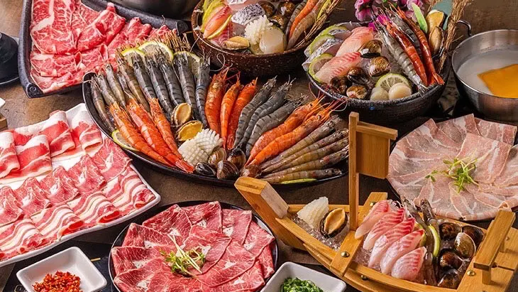 桃園火鍋吃到飽推薦｜人氣鍋物名店帶你吃遍肉海蔬食，暖胃又暖心！