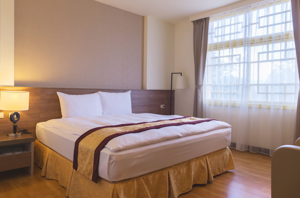 63776388021637125084394