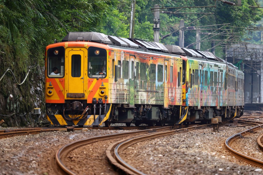新竹景點˙內灣線鐵道風情｜懷舊車站 × 山城小吃 × 文藝景點