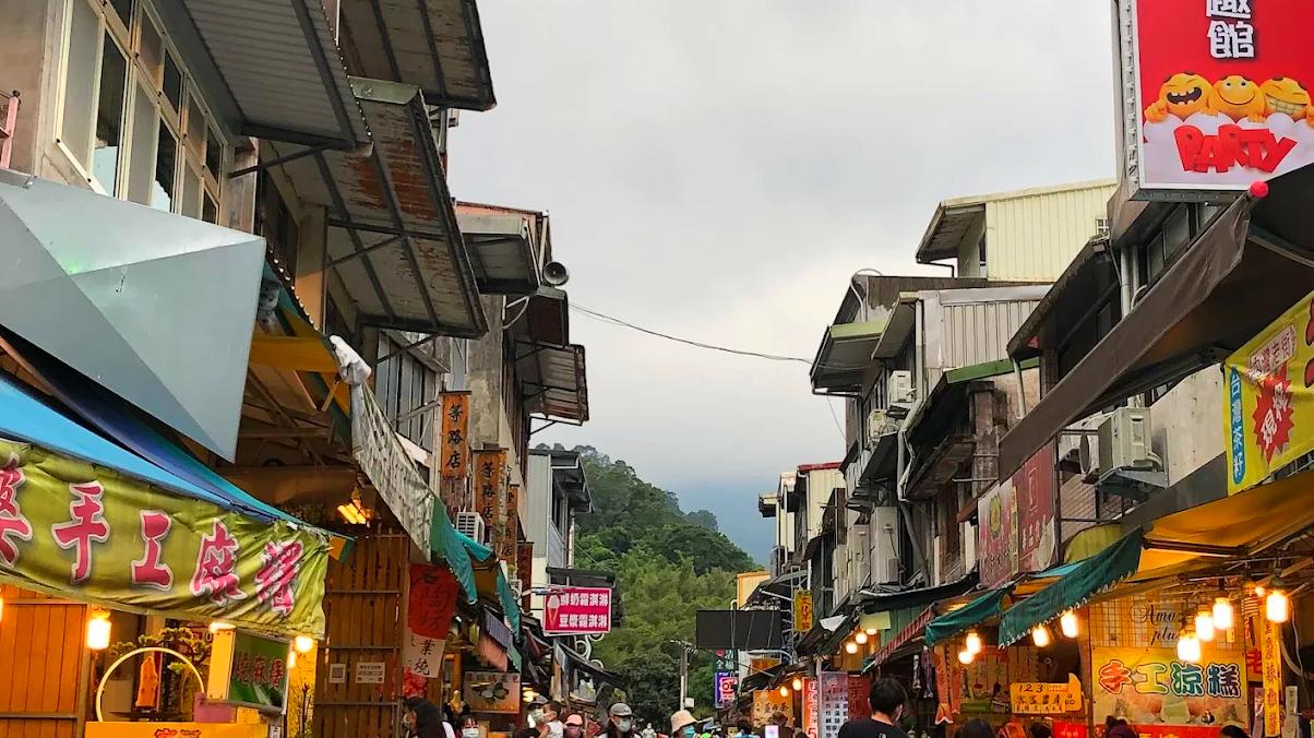 內灣老街旅遊全攻略｜走進客家文化、品味山城美食的懷舊小旅行