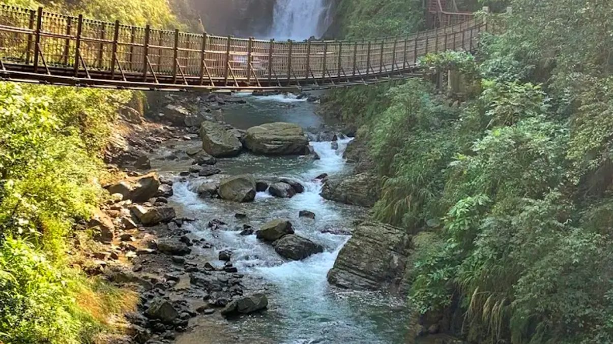 嘉義觀音瀑布:探索最美的自然秘境