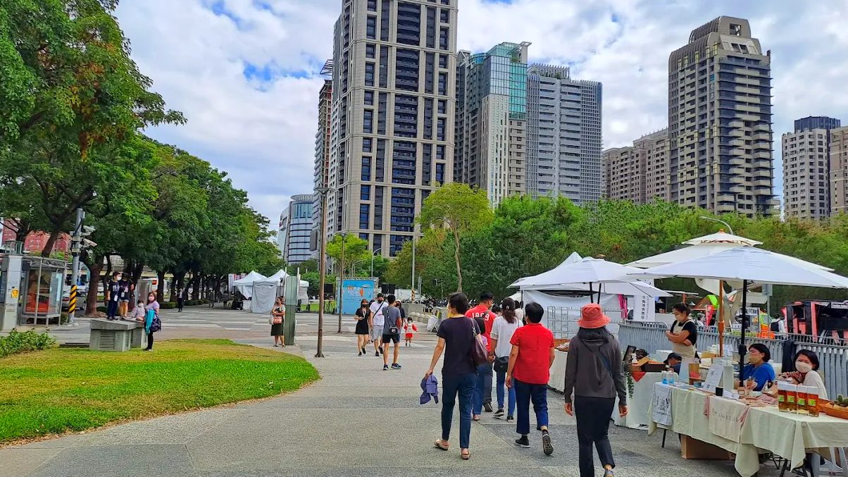 探索台中中央公園：全方位旅遊指南，讓你不再錯過的必去景點