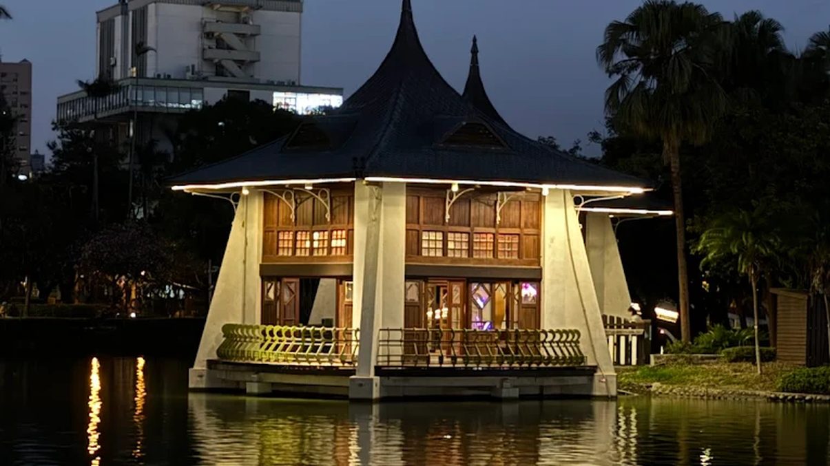 探索台中景點：台中必訪的自然與文化景點