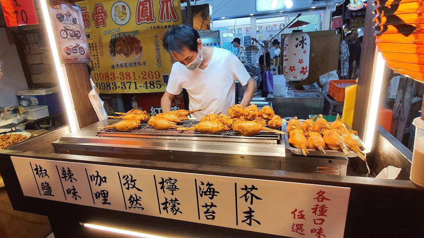 瑞豐夜市的必吃美食與遊玩攻略