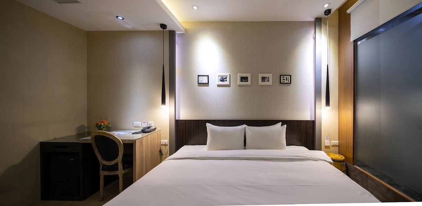 台中住宿攻略：發掘凝萃Gll - 水岸隱邸的獨特魅力