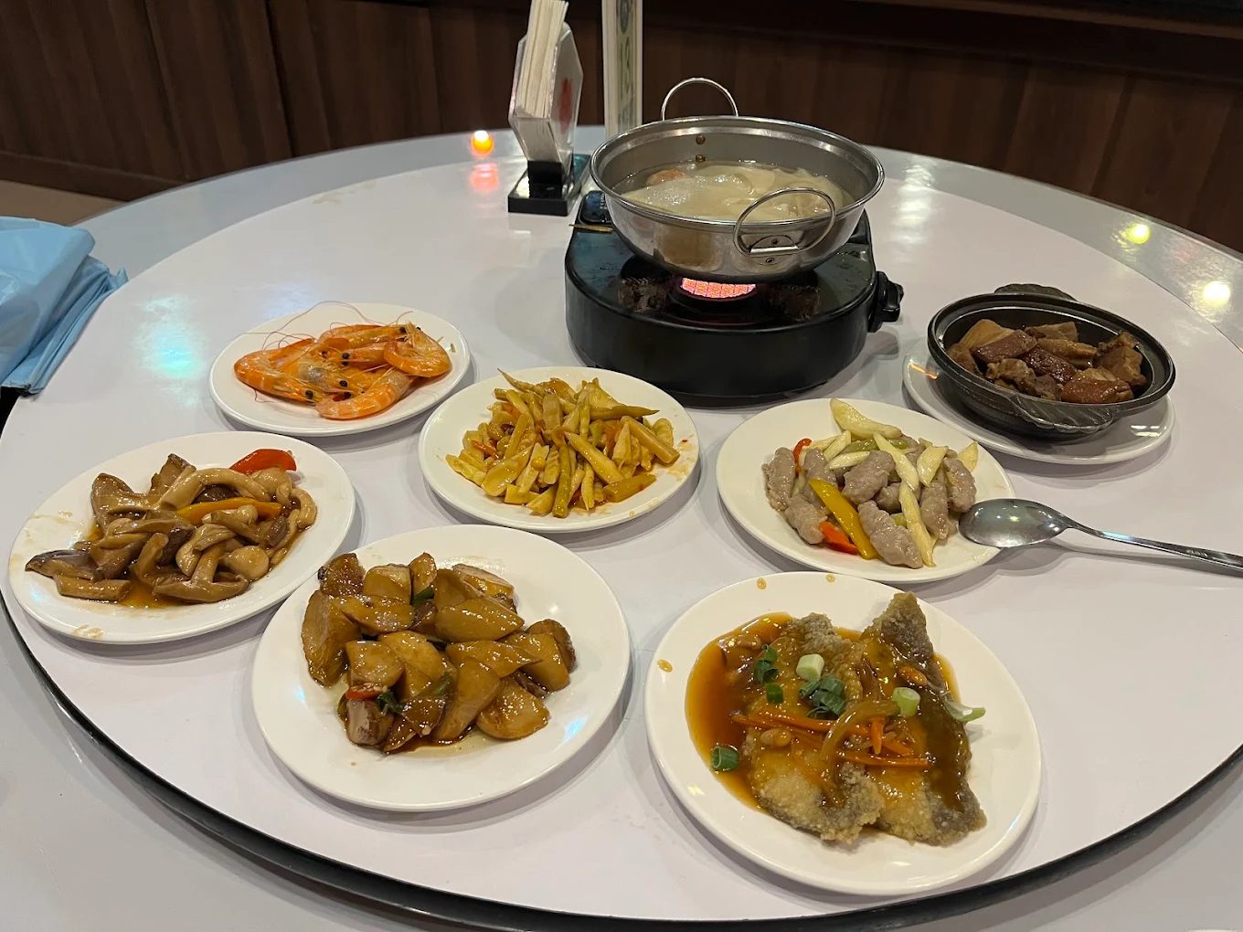 溪頭青年活動中心：探索自然與製造美好回憶的完美場所