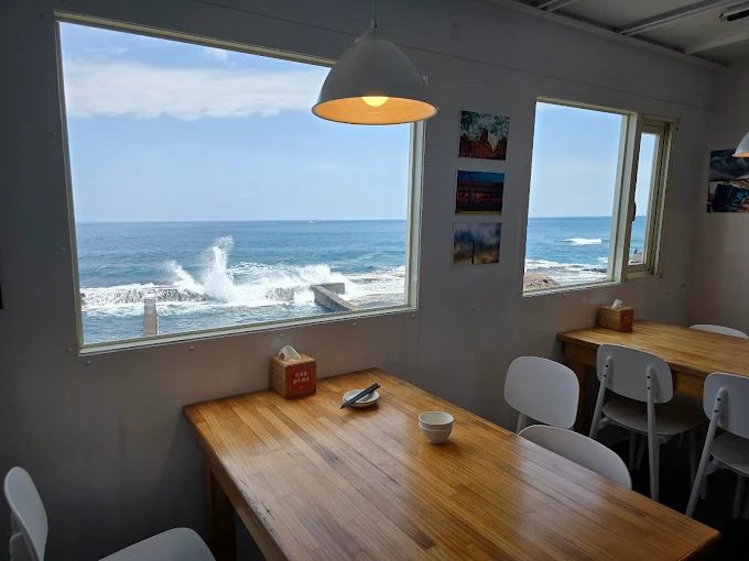 福隆海水浴場全攻略｜金色沙灘、沙雕藝術、美食住宿一次滿足