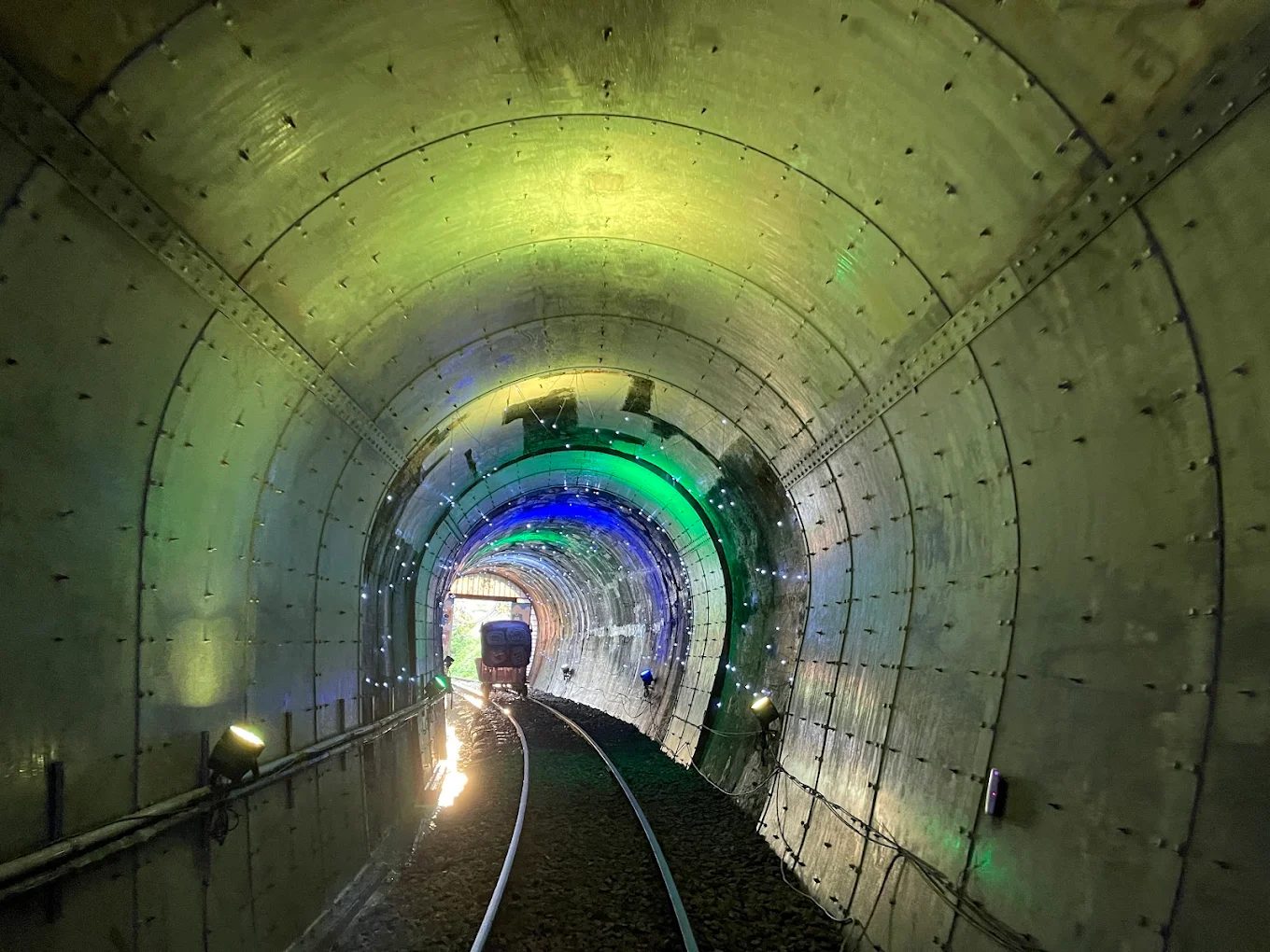 深澳鐵道自行車：童趣與海岸的完美結合體驗