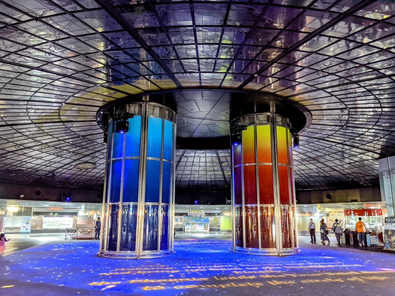 高雄景點必遊推薦|探索特色景點的美好旅程