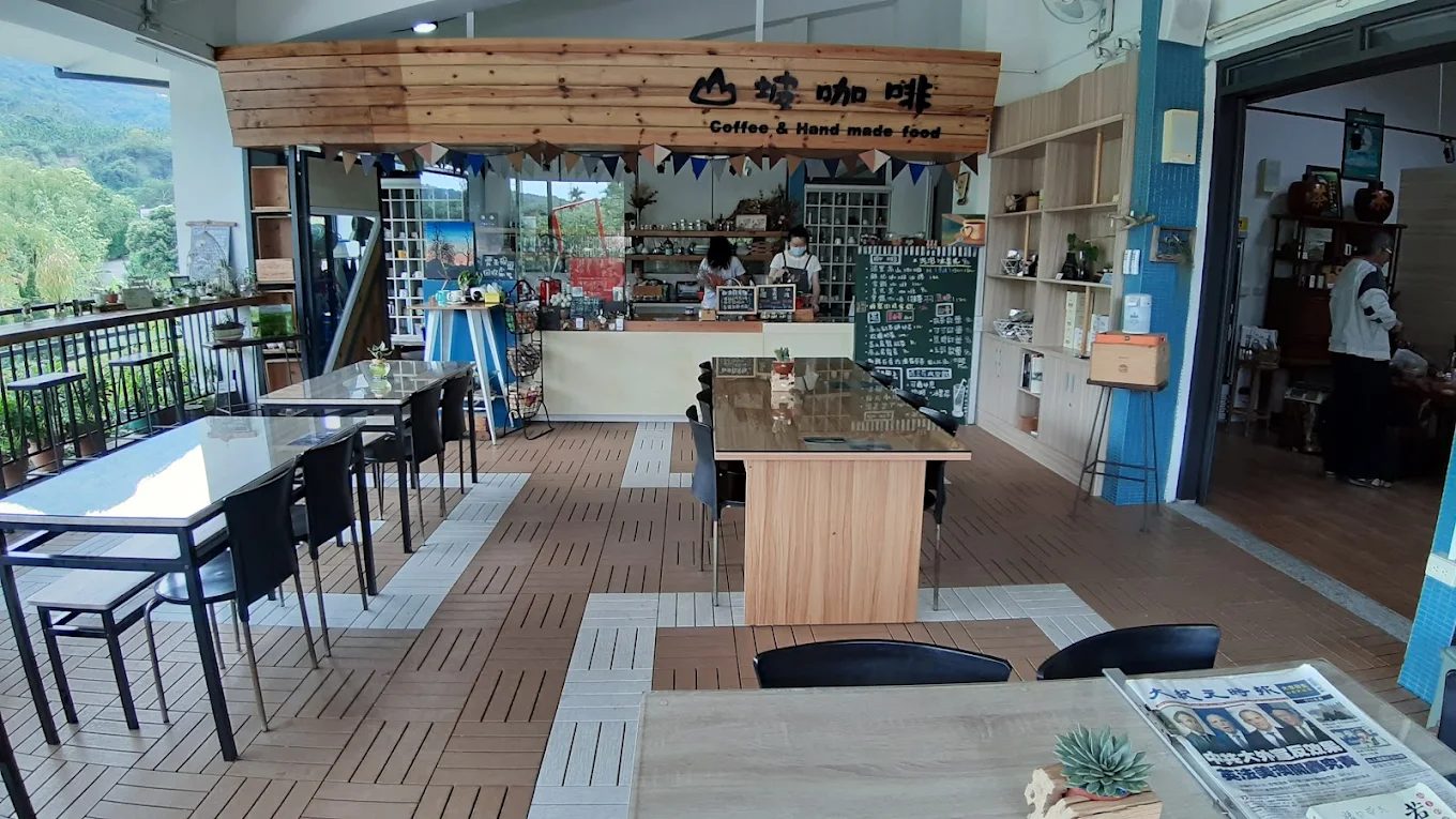 若蘭市集與山坡咖啡:探索台灣隱藏的美味寶藏