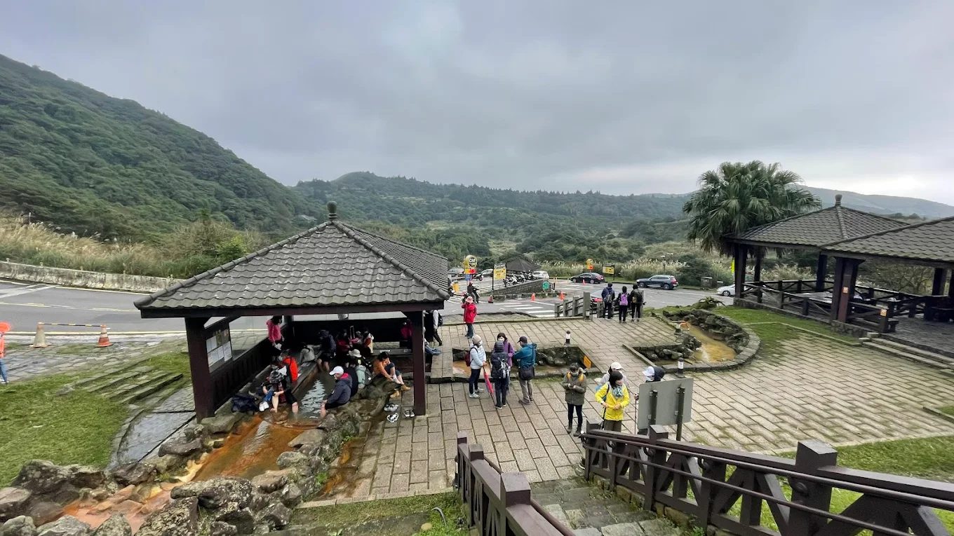北部一日遊開車必去景點攻略｜陽明山、冷水坑和夜景一次滿足