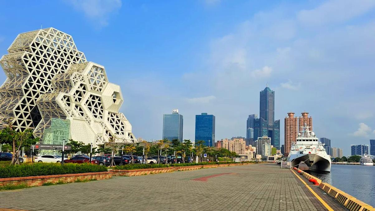 探索駁二藝術特區:高雄最具魅力的藝術與文化聚落