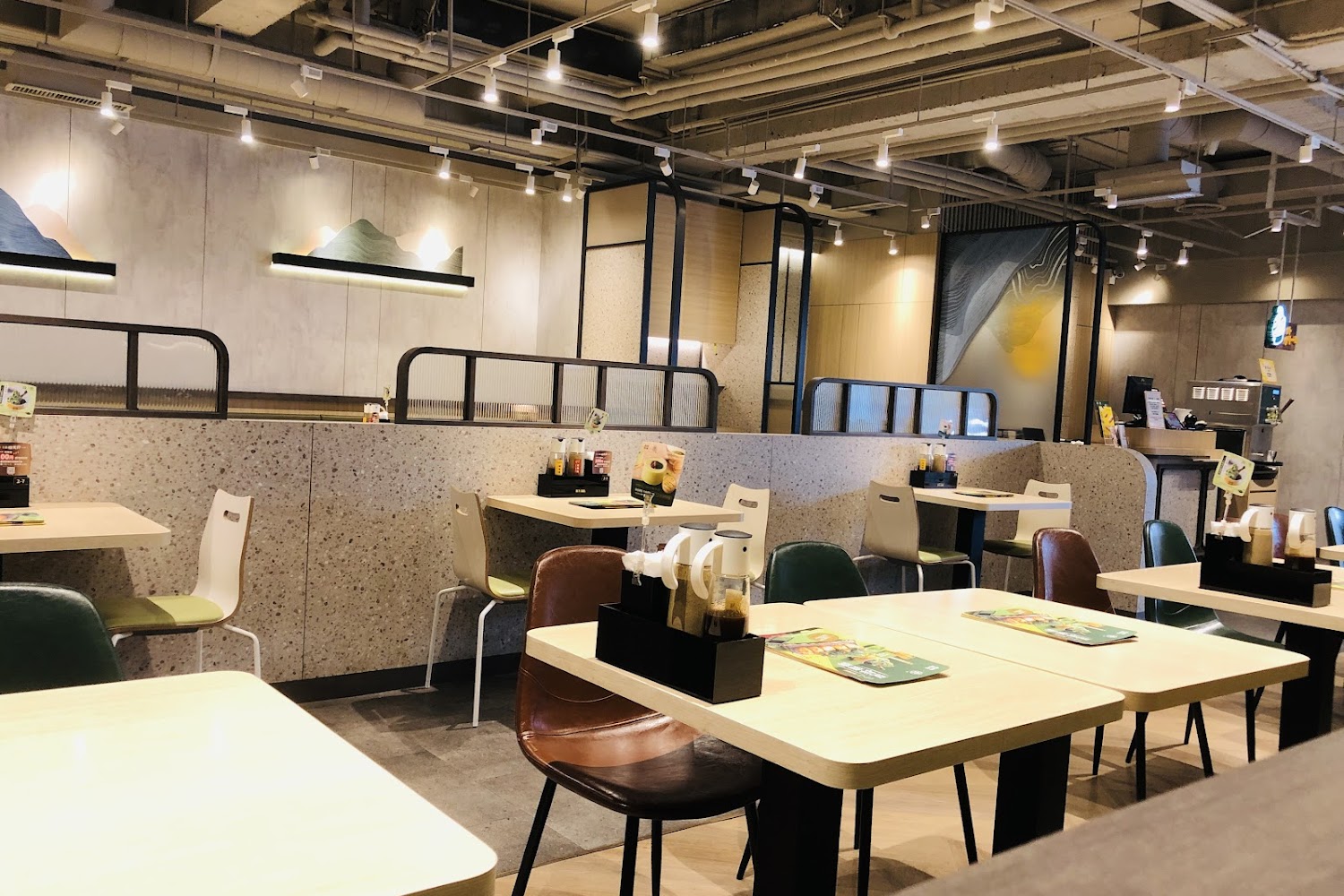 Pinnada Chiayi Guohua Branch