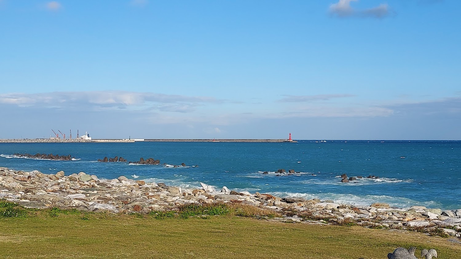 花蓮景點推薦：探索七星潭、花蓮港與太平洋的美麗