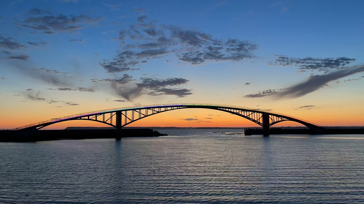 澎湖花火節全攻略｜觀音亭親水遊憩區賞煙火、吃美食、住好房一次搞定！