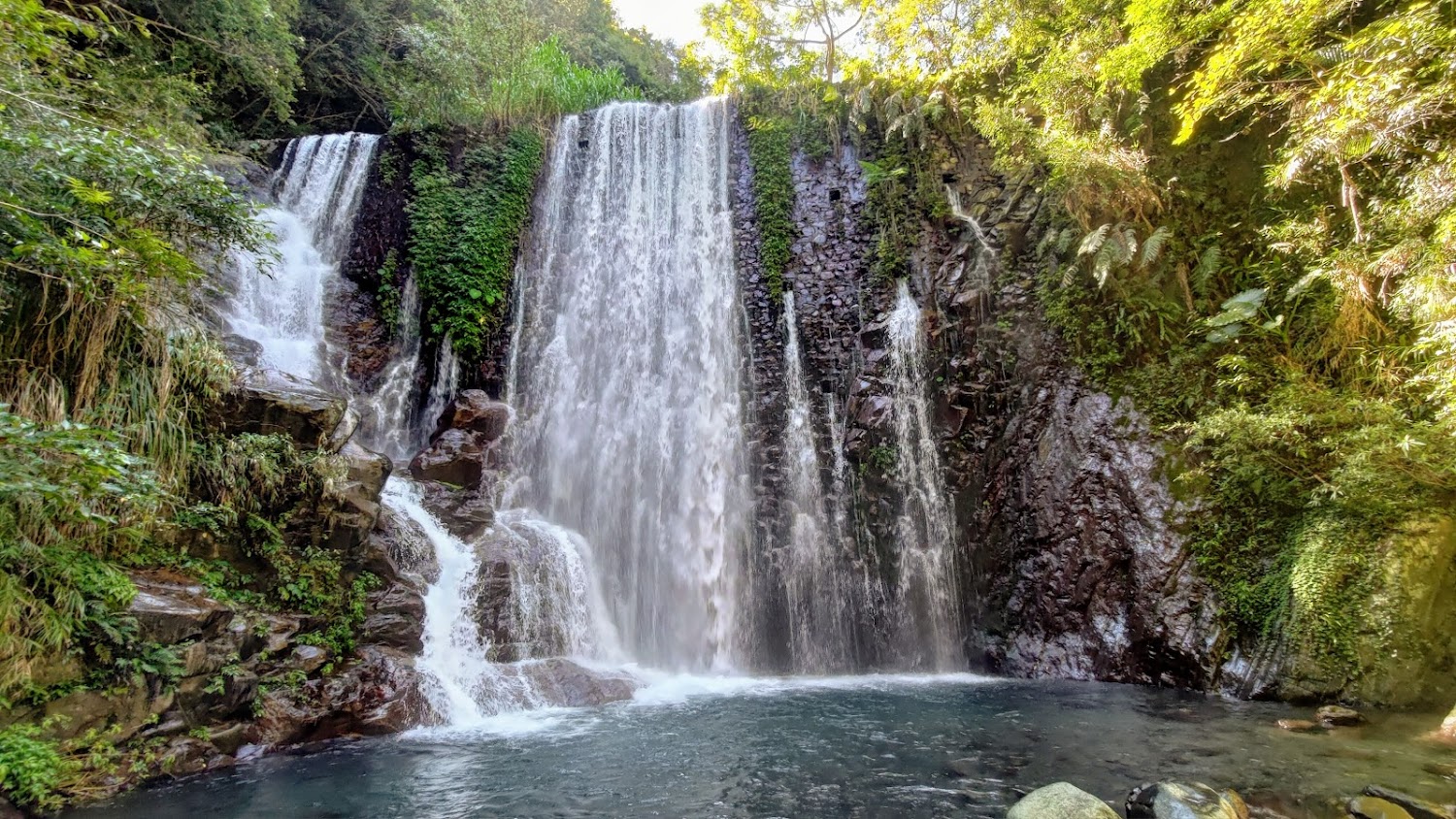 復興區瀑布秘境全攻略｜龍鳳瀑布、蝙蝠洞、水蓮洞等5大必訪自然景點