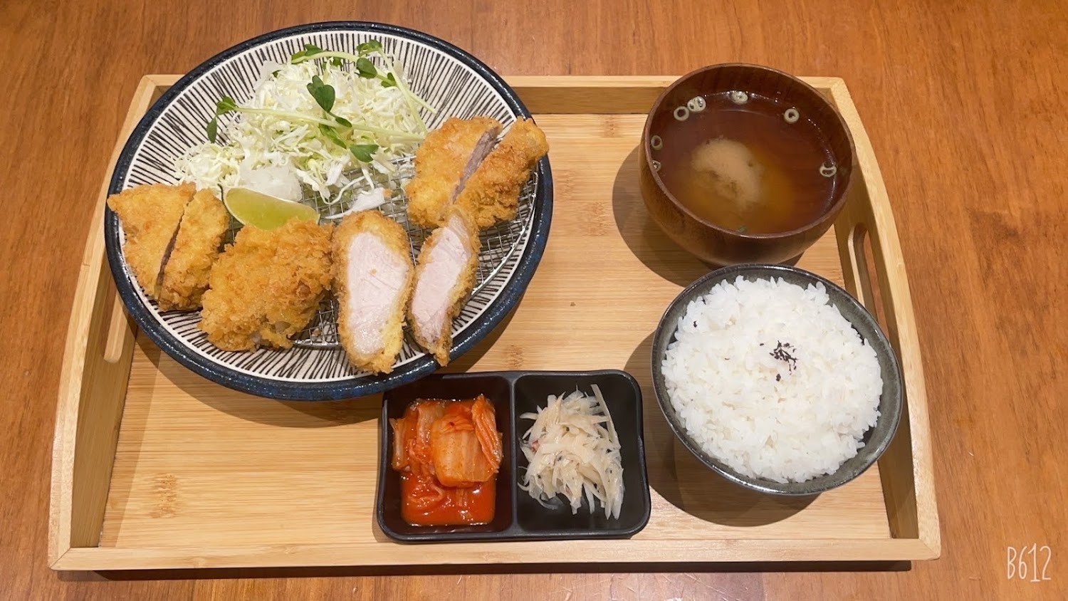 苗栗人氣日式料理推薦｜花鳥和食：高評價海鮮丼名店，家庭聚餐首選