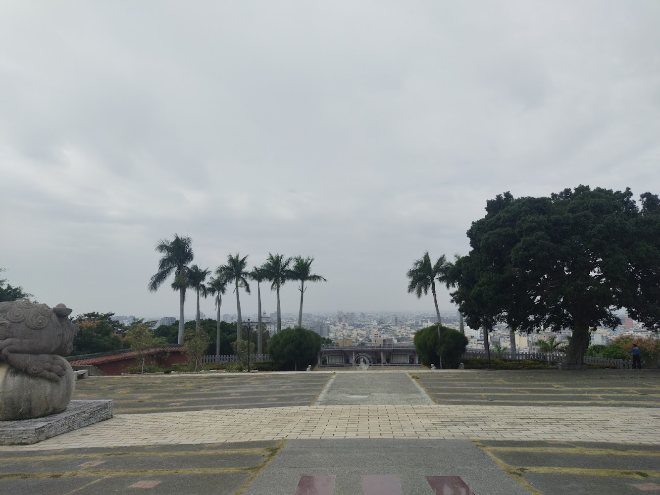 彰化生活美學館｜探索彰化景點：八卦山的天空步道與大佛之旅