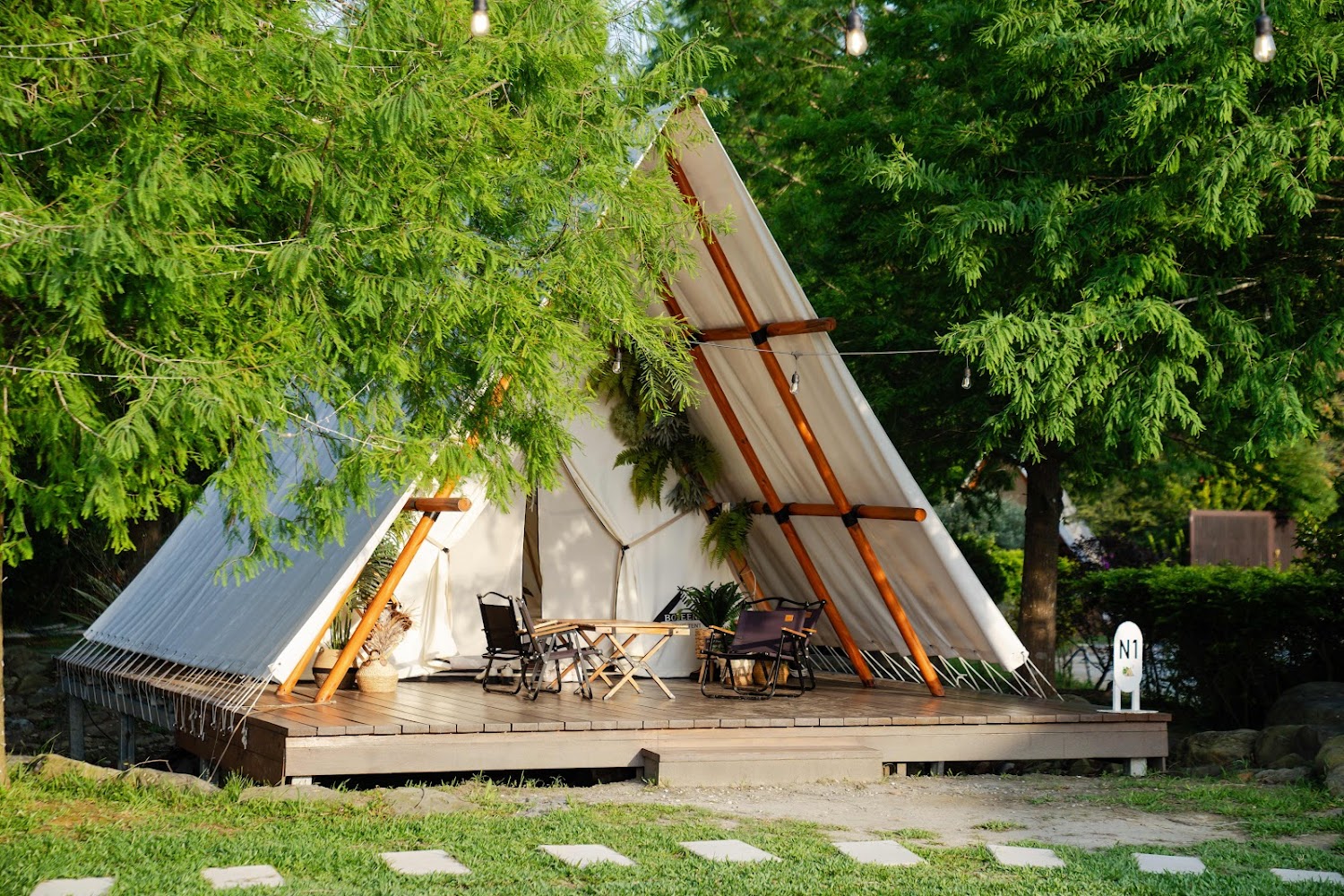 叢林開始懶人露營區Glamping-苗栗店