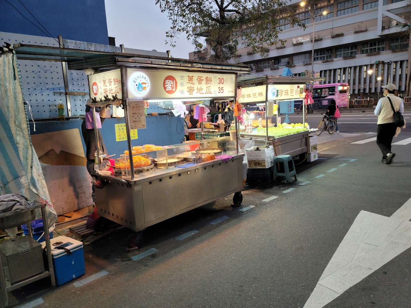 揭開公館夜市的美食與購物秘境｜必吃小吃