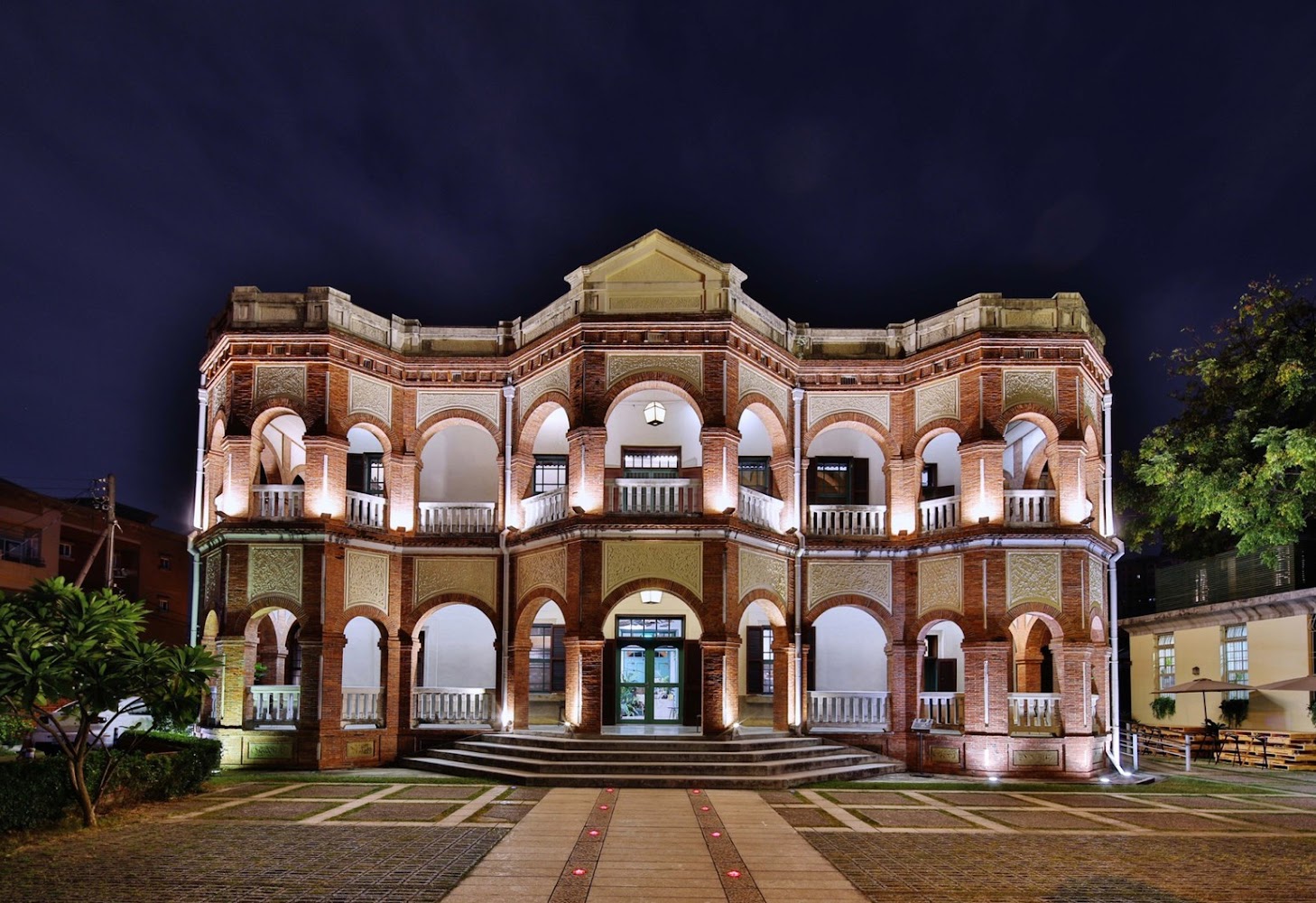 【2025台南室內景點推薦】不能錯過的雨天好去處|親子遊、文青景點、美食文化一次滿足!