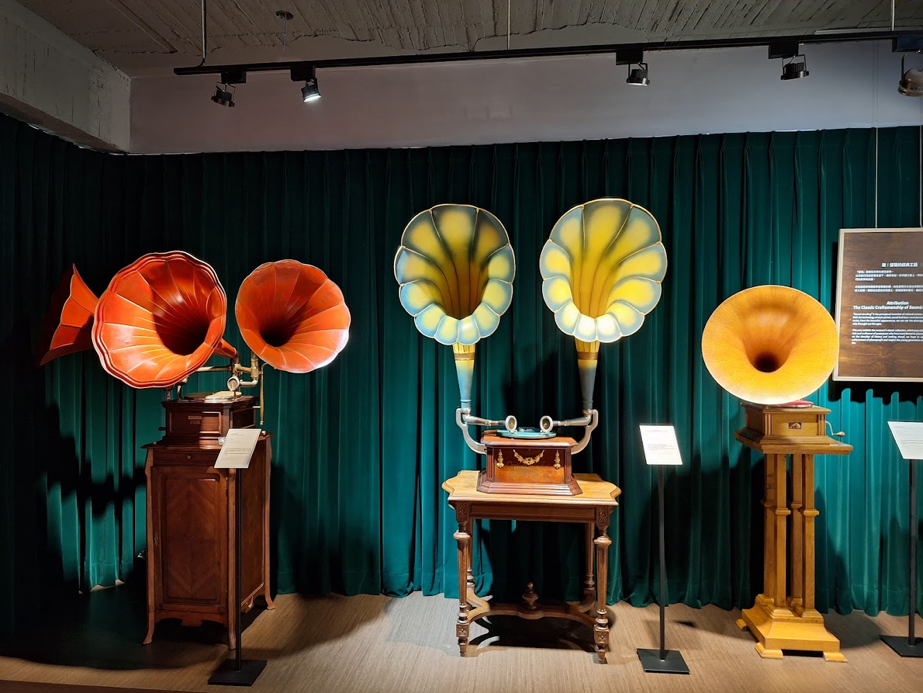 【2025台南室內景點推薦】不能錯過的雨天好去處|親子遊、文青景點、美食文化一次滿足!