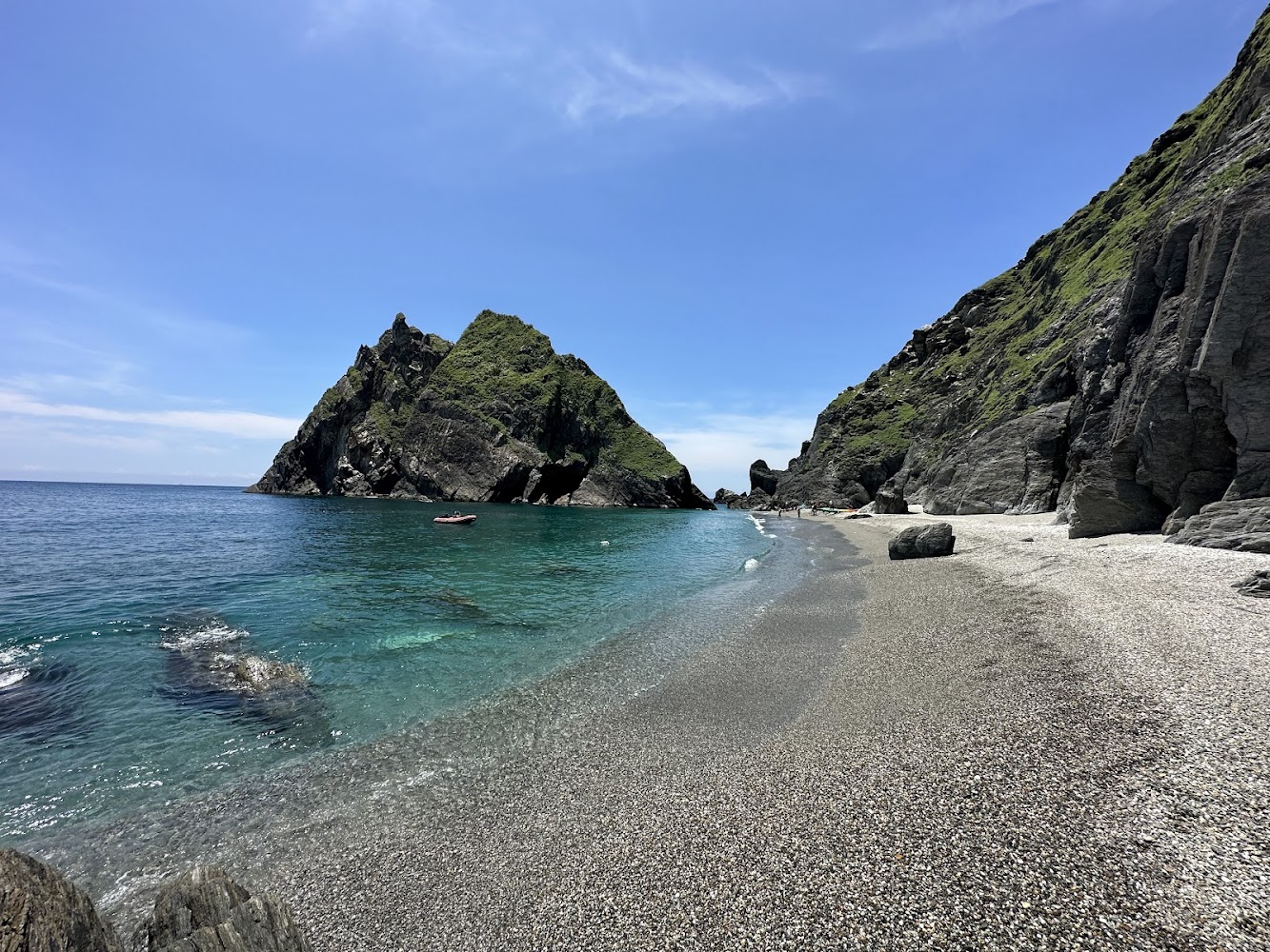 🌿 宜蘭秘境推薦｜遠離人潮，浪漫海景與自然奇觀一次收藏！