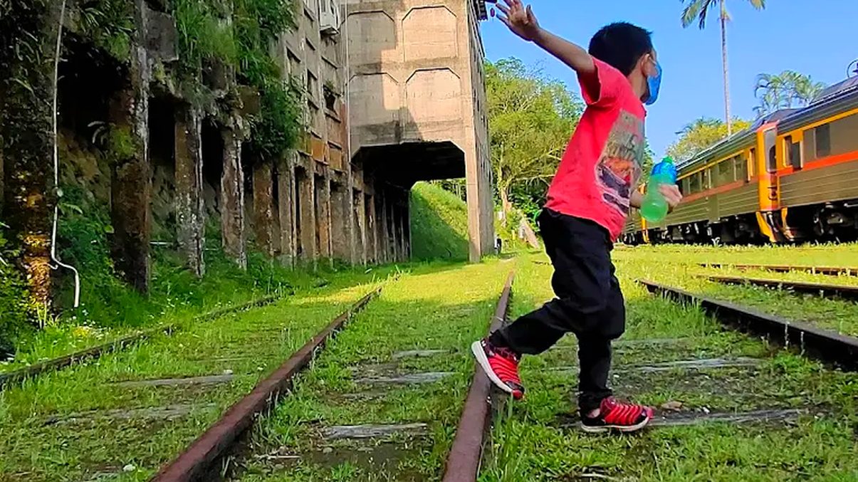 探索台灣五大壯觀瀑布秘境：天然美景與冒險體驗一次滿足！