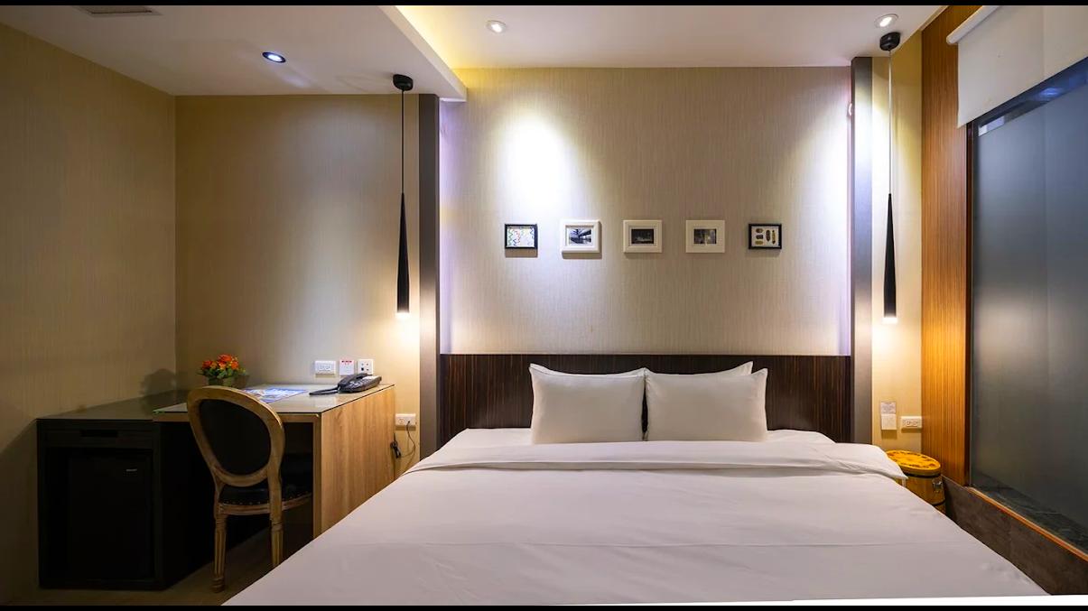 凝萃Gll - 水岸隱邸｜台中河岸住宿首選，舒適設計與便利交通的完美結合