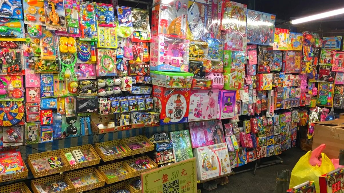 探索旱溪夜市的美味與樂趣：必吃小吃與熱鬧攤位